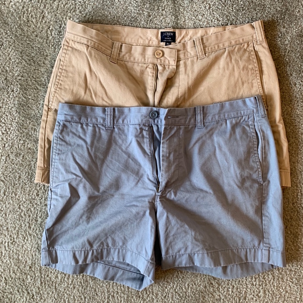 J. Crew Men’s 5” Varick Shorts in Khaki and Navy